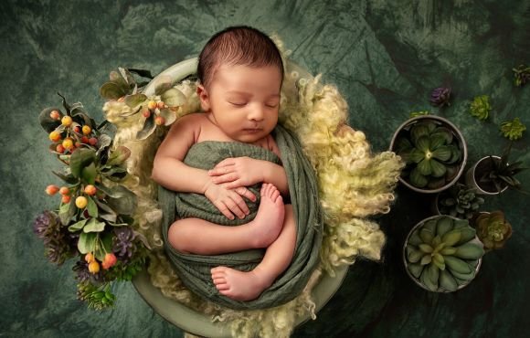 NEW BORN BABY PHOTOGRAPHY